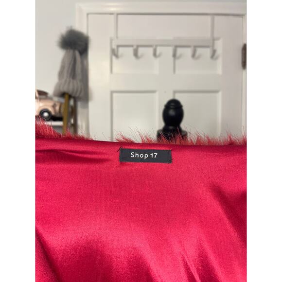 Vintage Y2K Red Faux Fur Coat | Size S - Picture 3 of 4